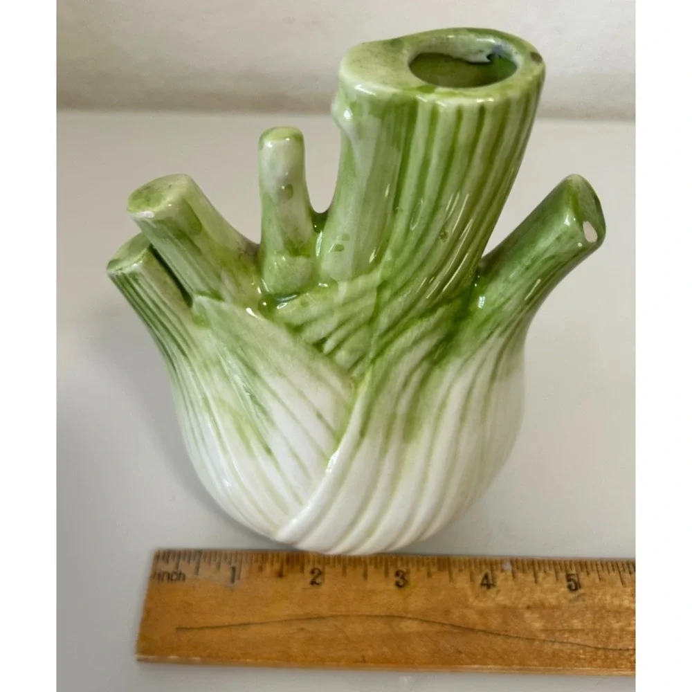 Vietri Italy Fennel Bulb Bud Vase Ceramic Vegetable Italian Pottery Green White
